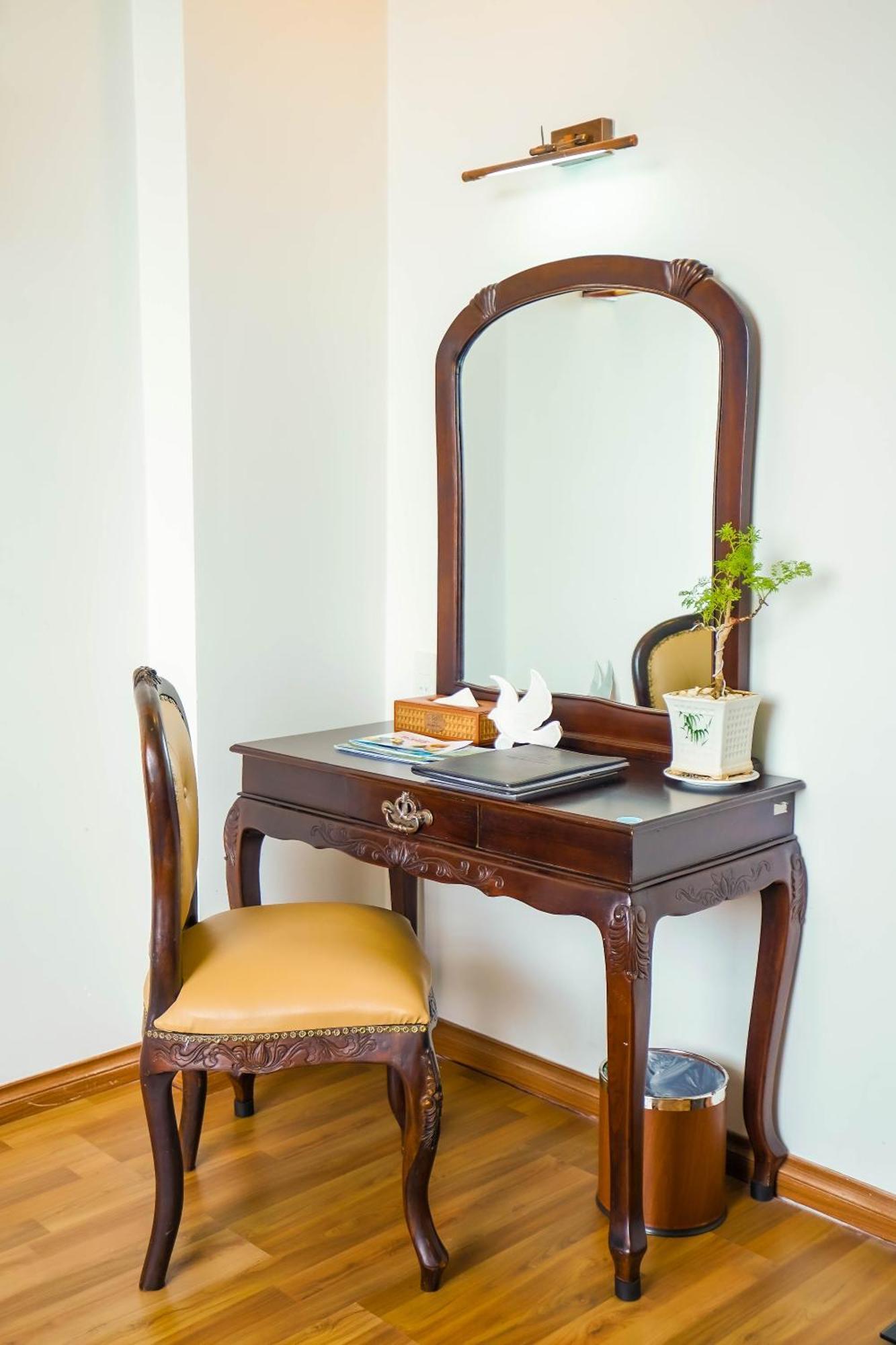 Hoa Binh 1 Hotel Long Xuyên Extérieur photo