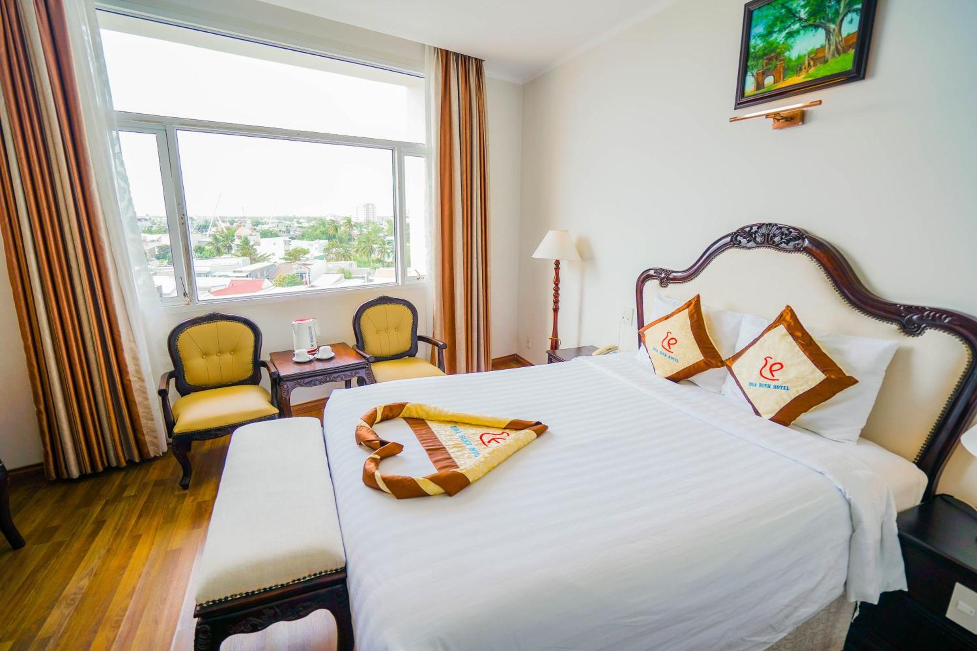 Hoa Binh 1 Hotel Long Xuyên Extérieur photo