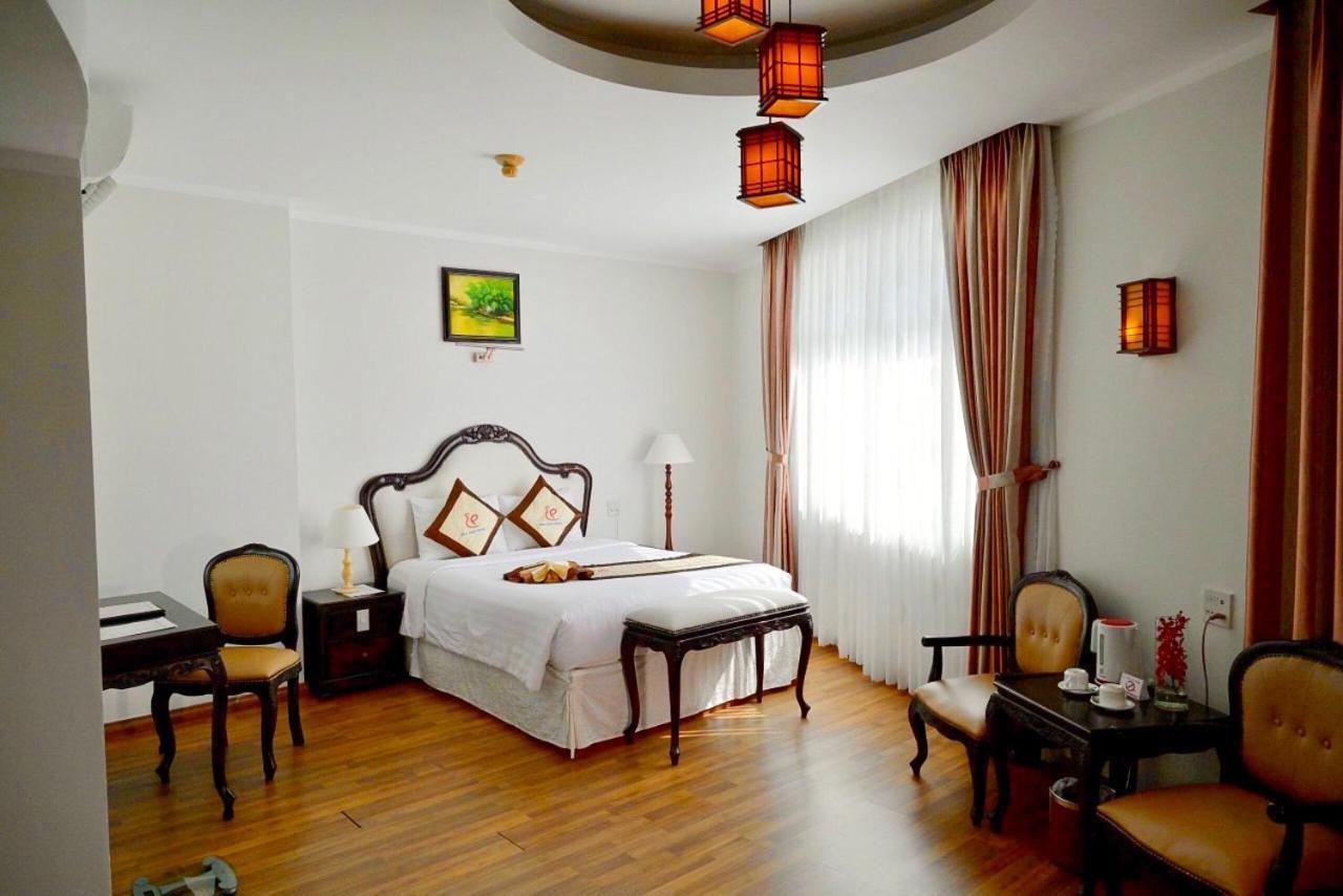 Hoa Binh 1 Hotel Long Xuyên Extérieur photo