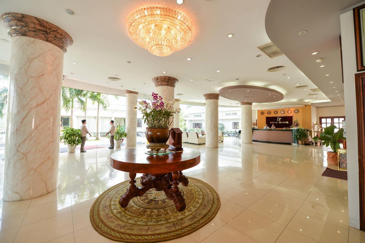 Hoa Binh 1 Hotel Long Xuyên Extérieur photo